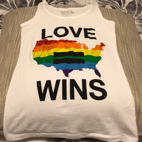 Spencer's Tops - Love Wins Rainbow 🌈 Tank